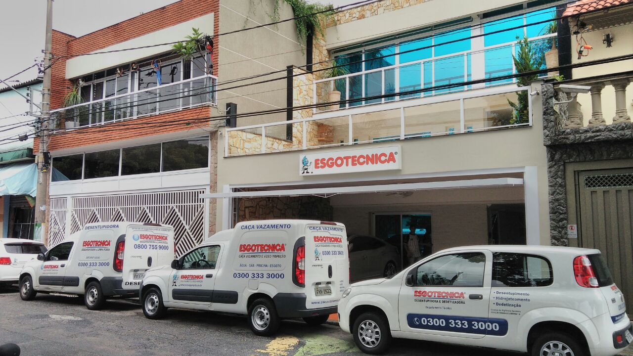 Sede e frota da dedetizadora